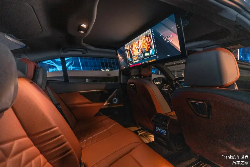 为什么全新BMW 5系是中大型豪华轿车的安全典范？_典范2021款自动进取型_为什么全新BMW 5系是中大型豪华轿车的安全典范？