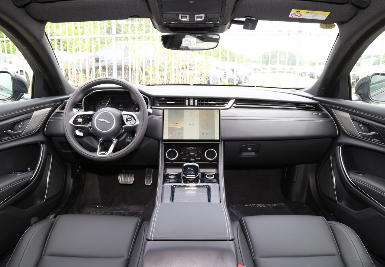 为什么全新BMW 5系是中大型豪华轿车的安全典范?_为什么全新BMW 5系是中大型豪华轿车的安全典范?_典范2021款自动进取型
