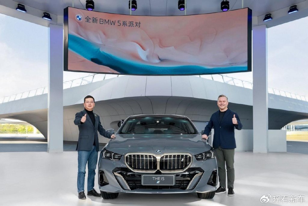 为什么全新BMW 5系是中大型豪华轿车的安全典范?_为什么全新BMW 5系是中大型豪华轿车的安全典范?_典范2021款自动进取型